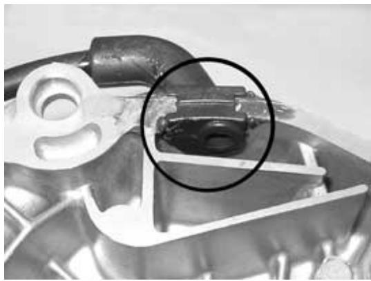 PIAGGIO X7 - Refitting the ub cover - 1