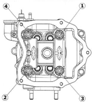 PIAGGIO X7 - Refitting the head and timing system components - 1