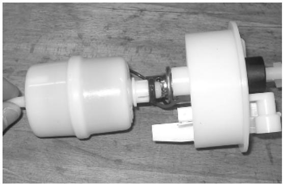PIAGGIO X7 - Fuel filter check - 5