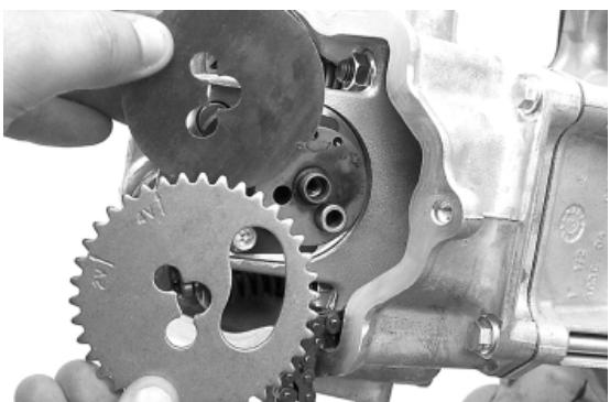 PIAGGIO X7 - Refitting the head and timing system components - 6