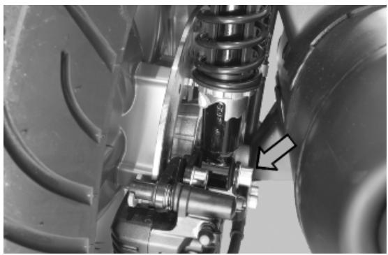 PIAGGIO X7 - Muffler supporting arm removal - 1