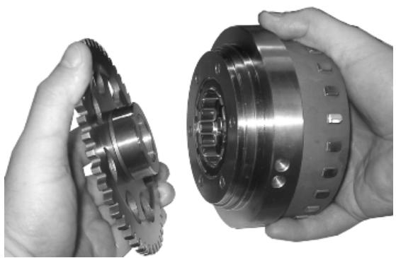 PIAGGIO X7 - Refitting the flywheel magneto - 2