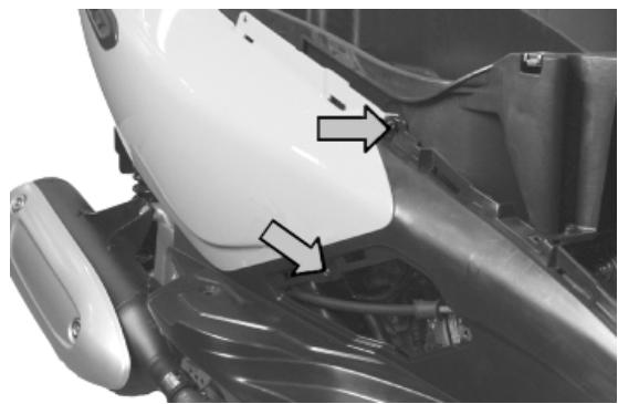 PIAGGIO X7 - Side fairings - 4