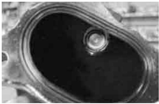 PIAGGIO X7 - Inspecting the injector hydraulics - 5