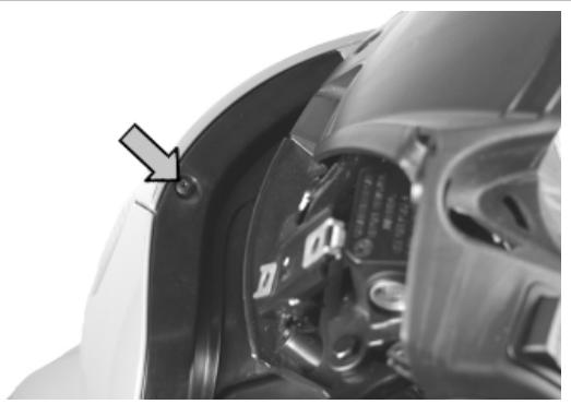 PIAGGIO X7 - Front central cover - 1