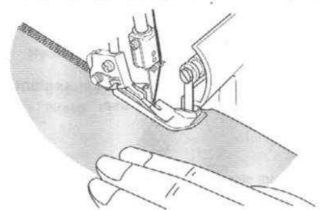 SINGER 14SH654 - Couture à point plat - 4