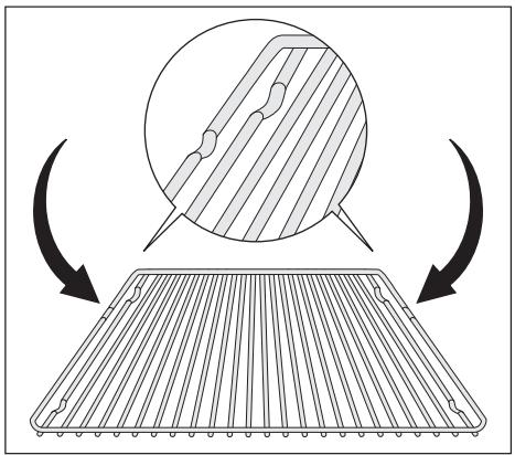 ARTHUR MARTIN AOB98000X - Installez la grille et la plaque du four ensemble : - 1