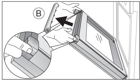 ARTHUR MARTIN AOB98000X - Démonter les vitres de la porte et la gouttière - 4