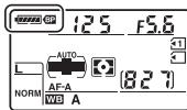 NIKON MB-D11 - Charge des accumulateurs/piles - 1