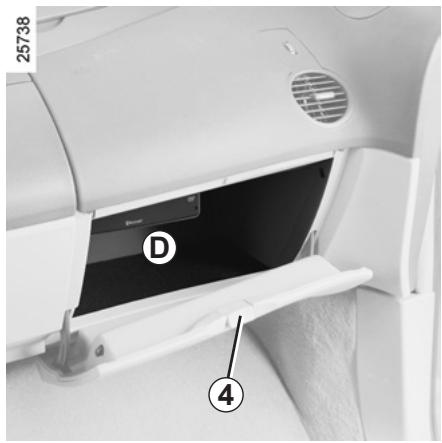 RENAULT ESPACE 4 2010 - RANGEMENTS, AMÉNAGEMENTS PLANCHE DE BORD (2/2) - 1