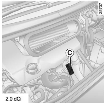 RENAULT ESPACE 4 2010 - Marquage moteur C - 2