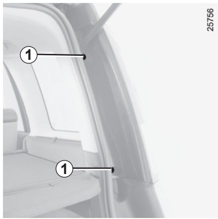 RENAULT ESPACE 4 2010 - FEUX ARRIÈRE : remplacement des lampes (1/3) - 1