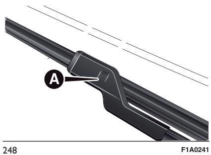 FIAT DUCATO - Remplacement des balais d'essuie-glace - 2