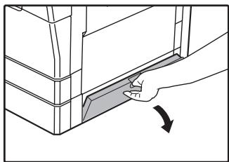SHARP MX-M202D - Relevez le capot latéral inférieur. - 1