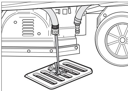 KARCHER B 140 R - Vider l'eau propre. - 1