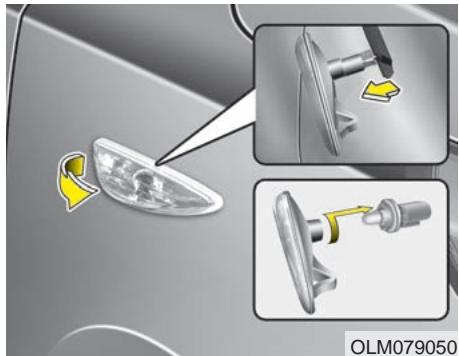 HYUNDAI IX35 - Remplacement de l'ampoule du répéteur lésral (le cas échéant) - 1