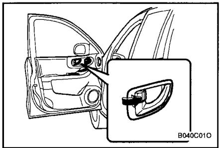 HYUNDAI SANTA-FE - Verrouillage des portieres attention: - 2
