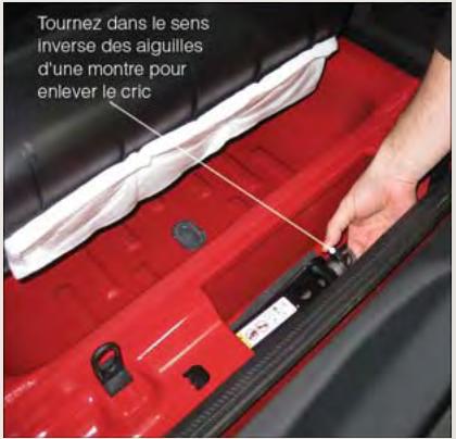 JEEP - Emplacement du cric - 1