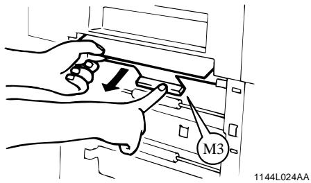 KONICA MINOLTA CF911P - Serrage dans l'imprimante - 4