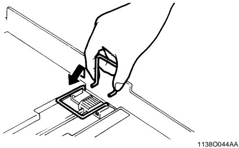 KONICA MINOLTA CF911P - Changement du format de papier dans le magasin central (magasin universel) - 2