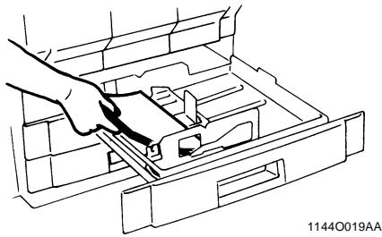 KONICA MINOLTA CF911P - Magasin supérieur et inférieur - 1