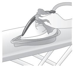 PHILIPS GC8733/20 PERCTCARE PERFORMER - Exécution du traitement anticalcaire avec le réservoir anticalcaire - 8