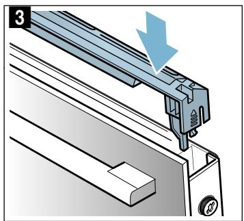 SIEMENS HB578A0S0 - Enlever le recouvrement de la porte - 3