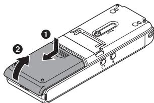 OLYMPUS WS 806 - Insertion de la pile - 1
