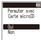 OLYMPUS WS 806 - Insertion d'une carte microsd - 4