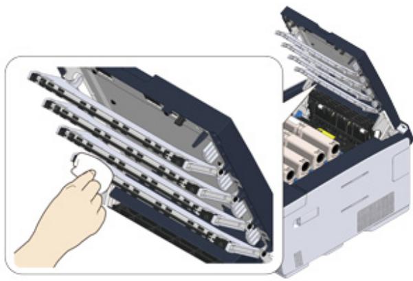 OKI C542DN - Nettoyage de la tête DEL - 2