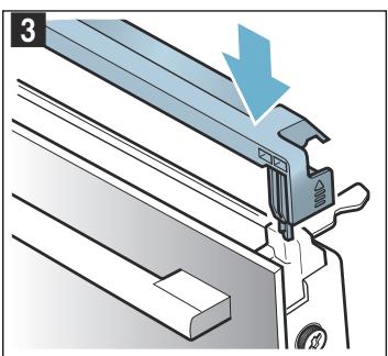 SIEMENS IQ700 HM676G0S1F VARIOSPEED - Enlever le recouvrement de la porte - 3