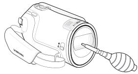 SAMSUNG HMX F900 - Nettoyage du caméscope - 2