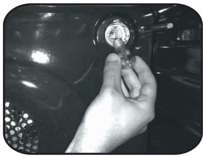 CANDY FCPK606X - REEMPLACEMENT DE L'AMPOULE - 2