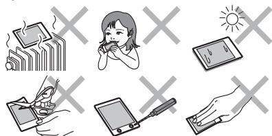 FUJIFILM FI043 - Precauciones sobre el manejo de la película y las impresiones - 2