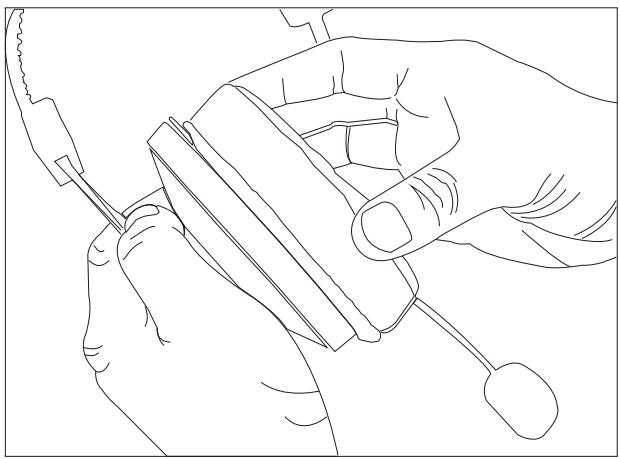 MAD CATZ P.I.L.O.T. PRO - How to Replace (PU/Cloth) Ear Pads - 3