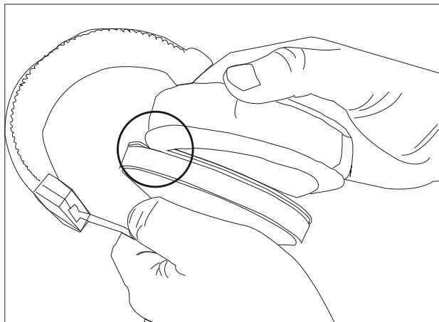 MAD CATZ P.I.L.O.T. PRO - Auswechseln von Ohrpolstern (PU/Stoff) - 2