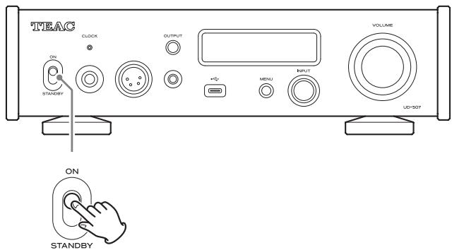 TEAC UD-507 - Shift the STANDBY/ON switch to its ON position to turn the unit on. - 1