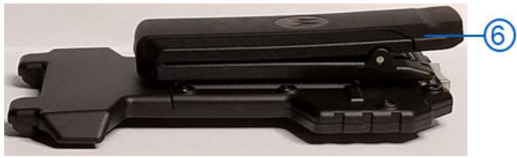 MOTOROLA V700 - Mounting the Shirt Clip Mount - 3