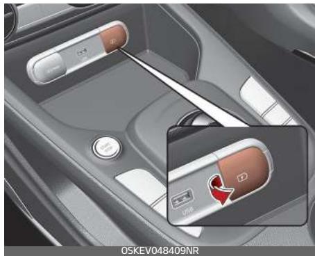KIA E-Soul (2019) - Chargeur USB - 1