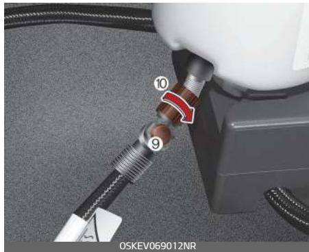 KIA E-Soul (2019) - Utilisation de la trousse de réparation de pneus - 2