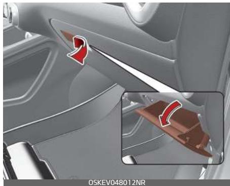 KIA E-Soul (2019) - Inspection et remplacement du filtré à air du climatiseur - 1