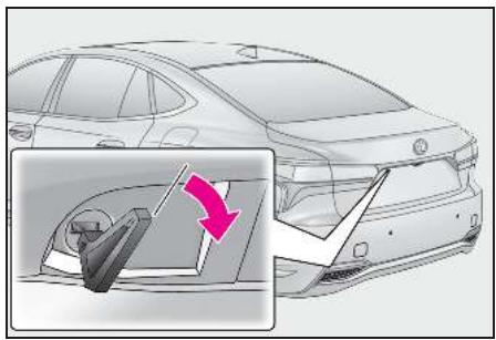 LEXUS LS XF50 Phase 2 (2020) - Coffre - 1