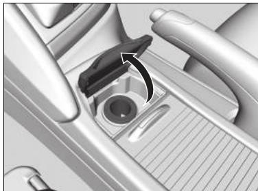 Honda Civic 9 Phase 1 (2012-2015) - Prise d'alimentation des accessoires - 1