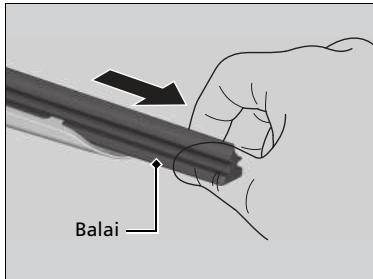 Honda Civic 9 Phase 1 (2012-2015) - Remplacement du caoutchouc des balais d'essuie-glace arrriere* - 3