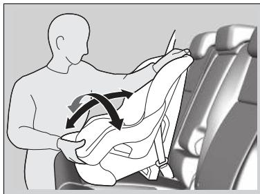Honda Civic 9 Phase 1 (2012-2015) - Installation d'un système de retenue pour infant avec une ceinture de sécurité ventrale/thoracique - 1