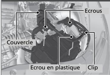 Honda Civic 9 Phase 1 (2012-2015) - Remplacement de la batterie - 1