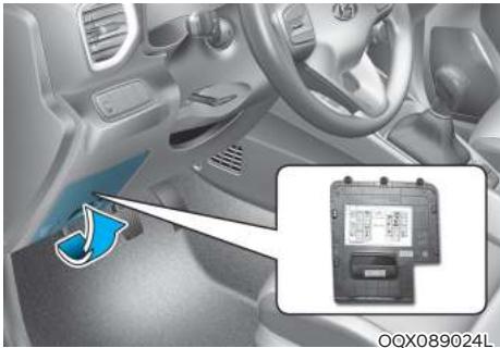 HYUNDAI Venue QX (2019) - Remplacement de fusible du tableau de bord - 1