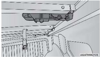 RAM 1500 Phase 2 (2024-2025) - PLIAGE DU COUVRE-BAGAGE A TROIS PANNEAUX POUR LA CONDUITE OU LE RETRAIT - 6