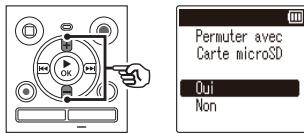 OM SYSTEM WS 882 - Insertion d'une carte microSD - 3