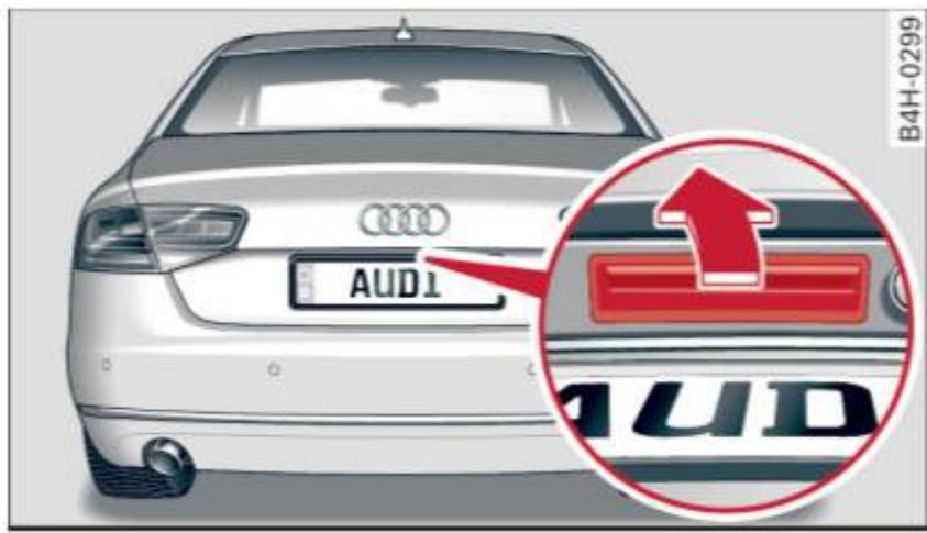 AUDI A8 S8 (2014) - Couvercle de coffre - 2
